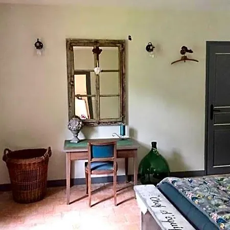 Bed & Breakfast Le Clos De La Livre